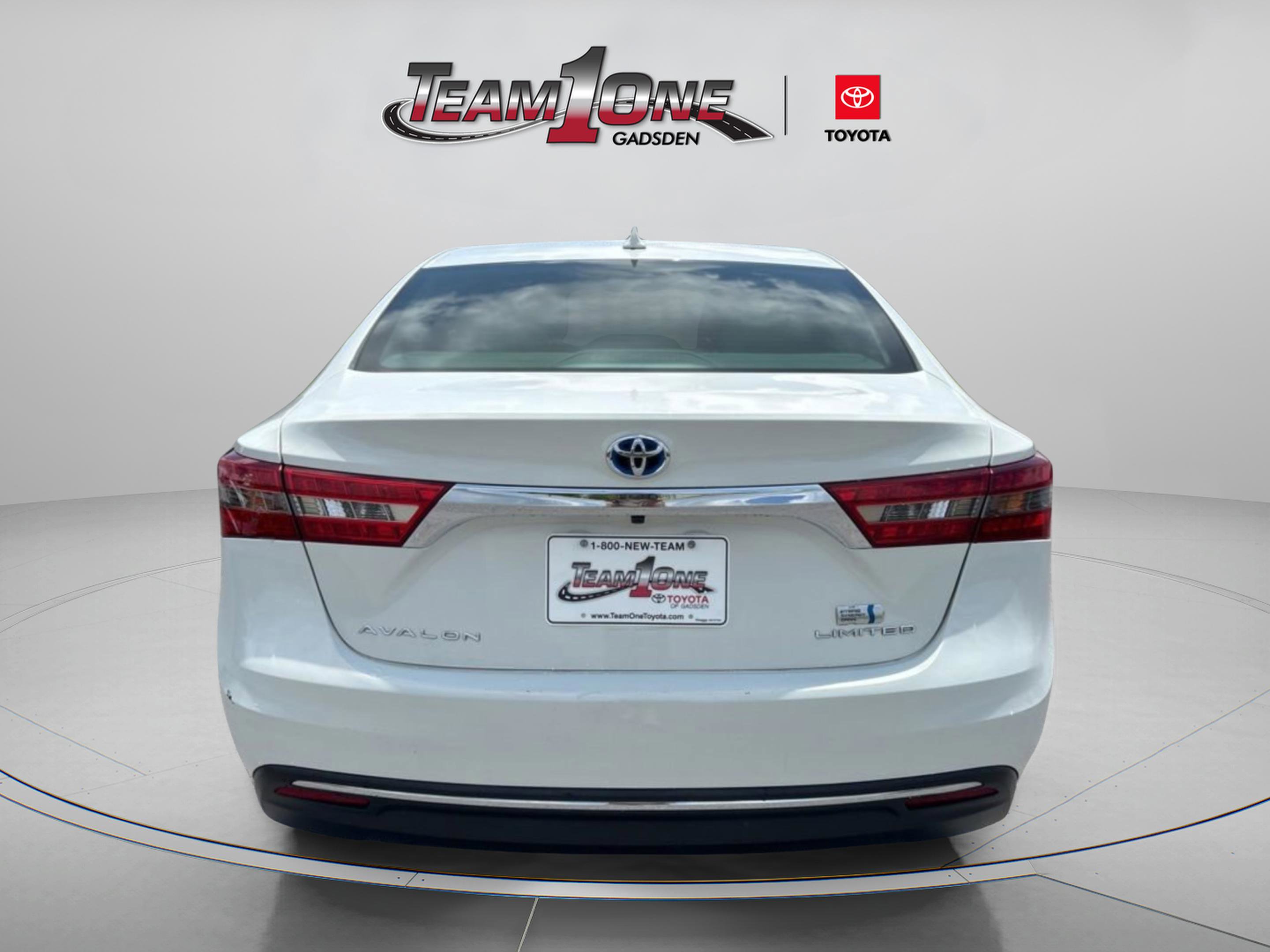 Used 2016 Toyota Avalon Limited w/ Toyota Safety Sense Package FWD image 7
