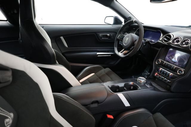 Used 2022 Ford Mustang Shelby GT500 w/ Carbon Fiber Track Pack RWD image 87