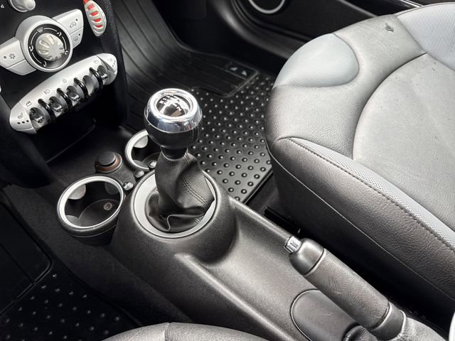 Used 2010 MINI Cooper S image 26