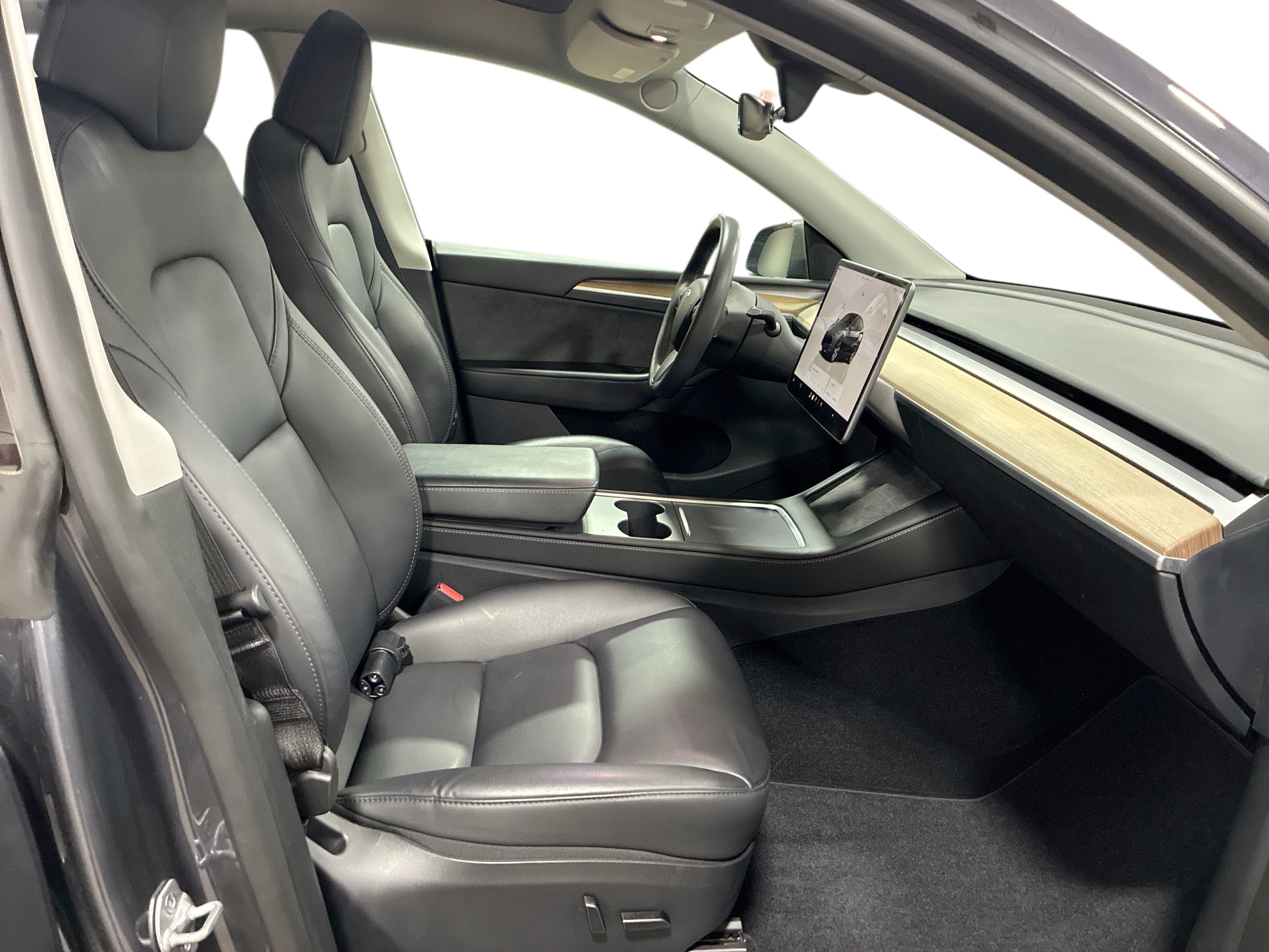 Certified 2023 Tesla Model Y Long Range AWD/4WD image 13