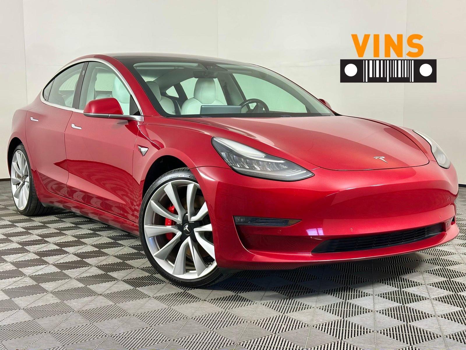 Used 2018 Tesla Model 3 Long Range AWD/4WD image 1