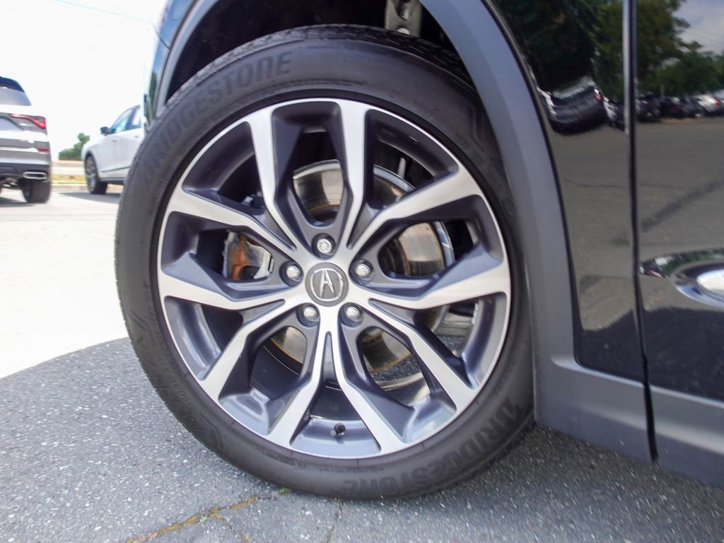 Certified 2023 Acura MDX SH-AWD w/ Technology Package image 9