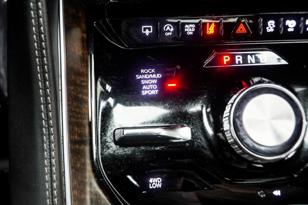 Used 2024 Jeep Grand Wagoneer L 4WD image 23