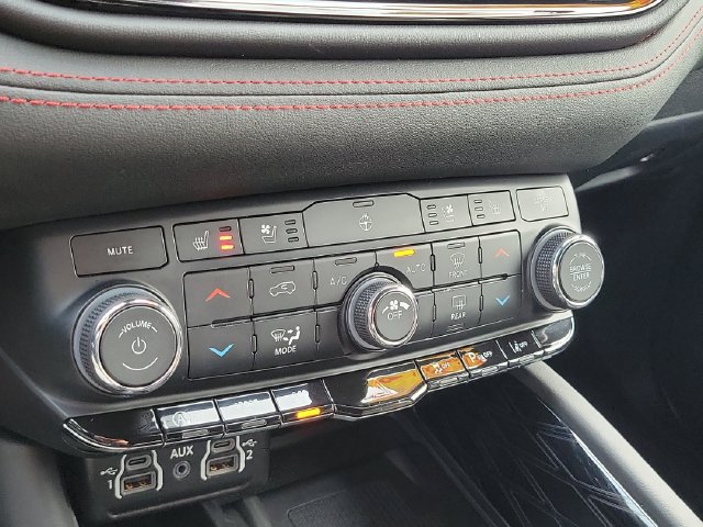 Certified 2024 Dodge Durango Citadel AWD/4WD image 21