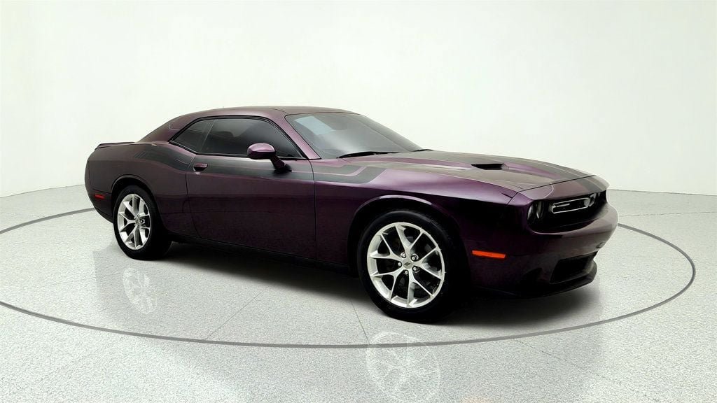 Used 2020 Dodge Challenger SXT w/ Plus Package RWD image 3