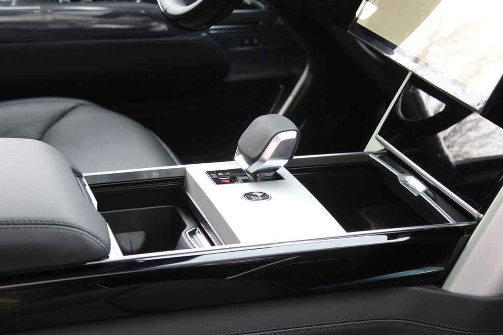 New 2026 Land Rover Range Rover Autobiography image 22