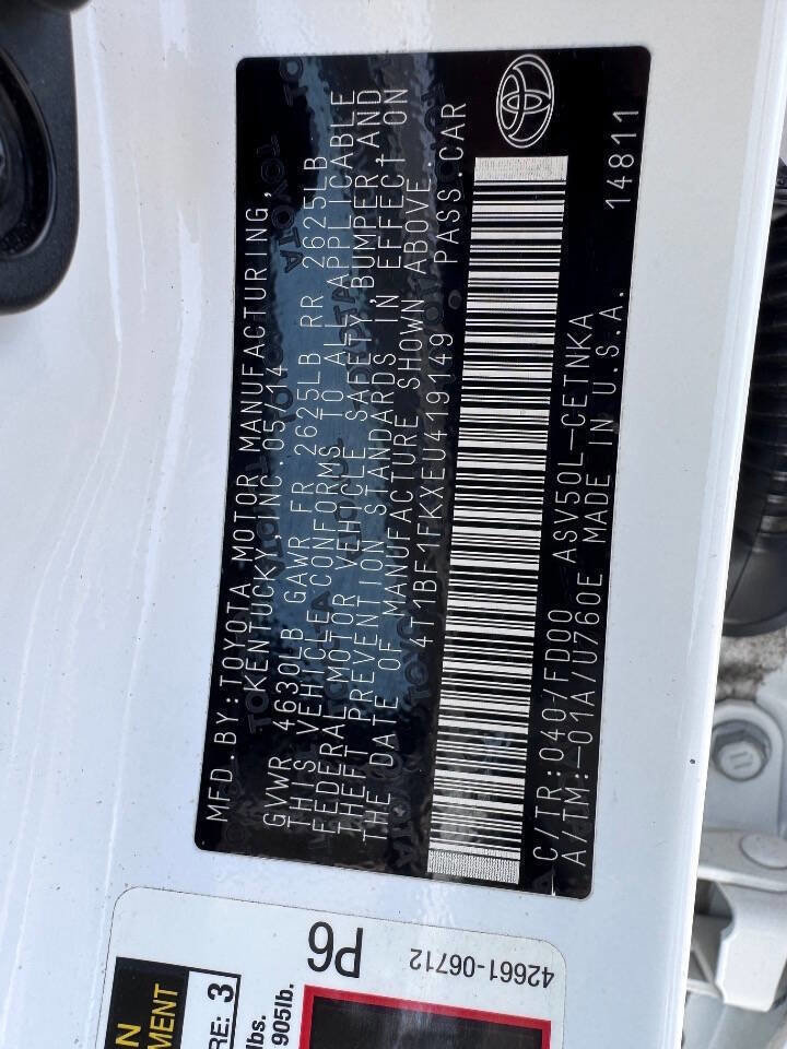 Used 2014 Toyota Camry LE image 11