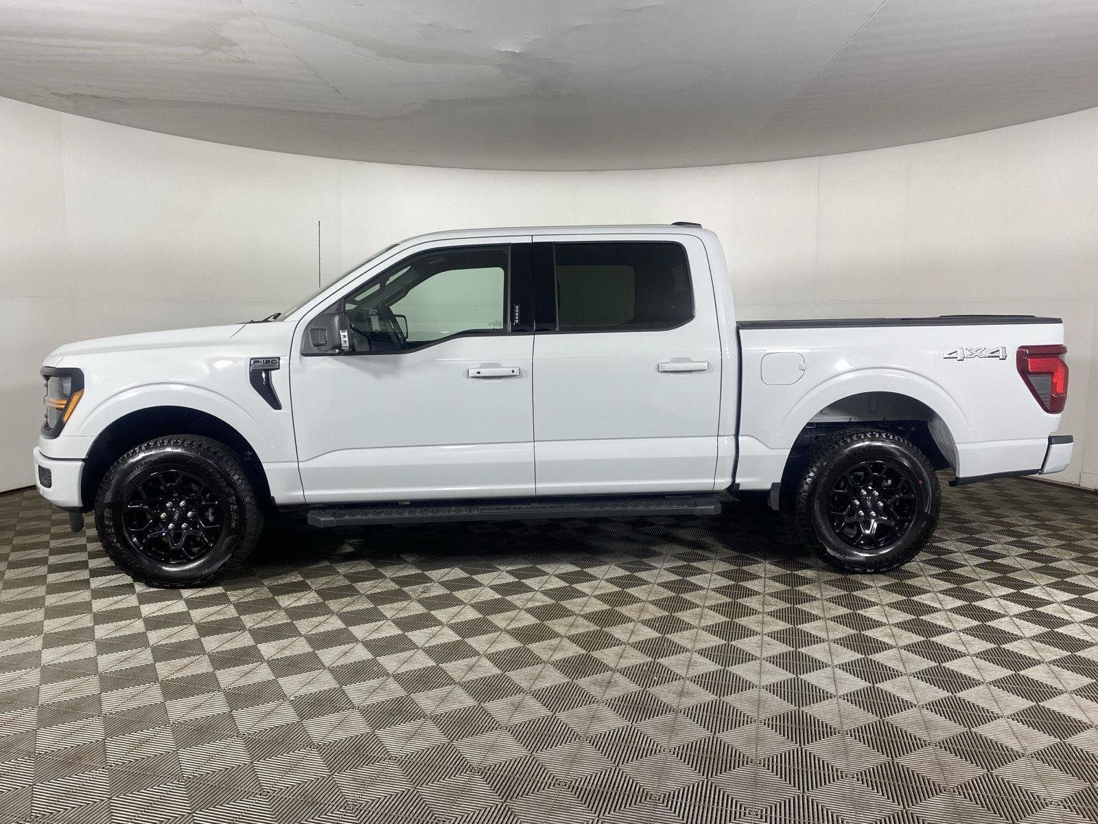 New 2026 Ford F150 XLT w/ Equipment Group 302A MID AWD/4WD image 5