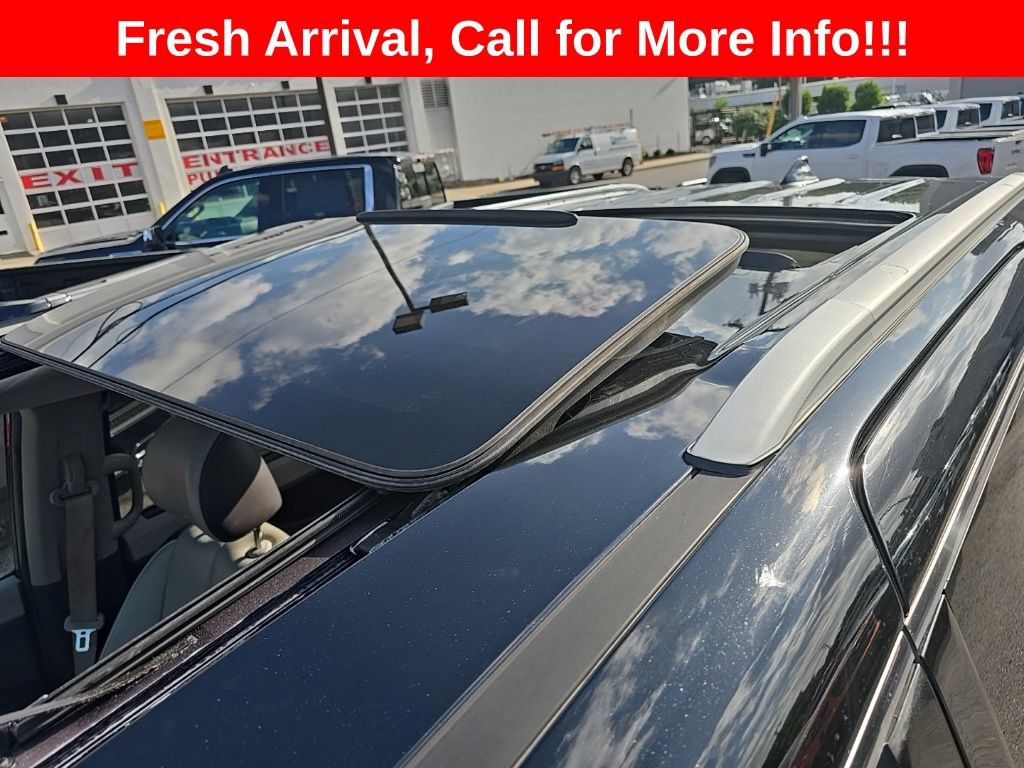 Used 2016 Kia Sedona SX Limited FWD image 25