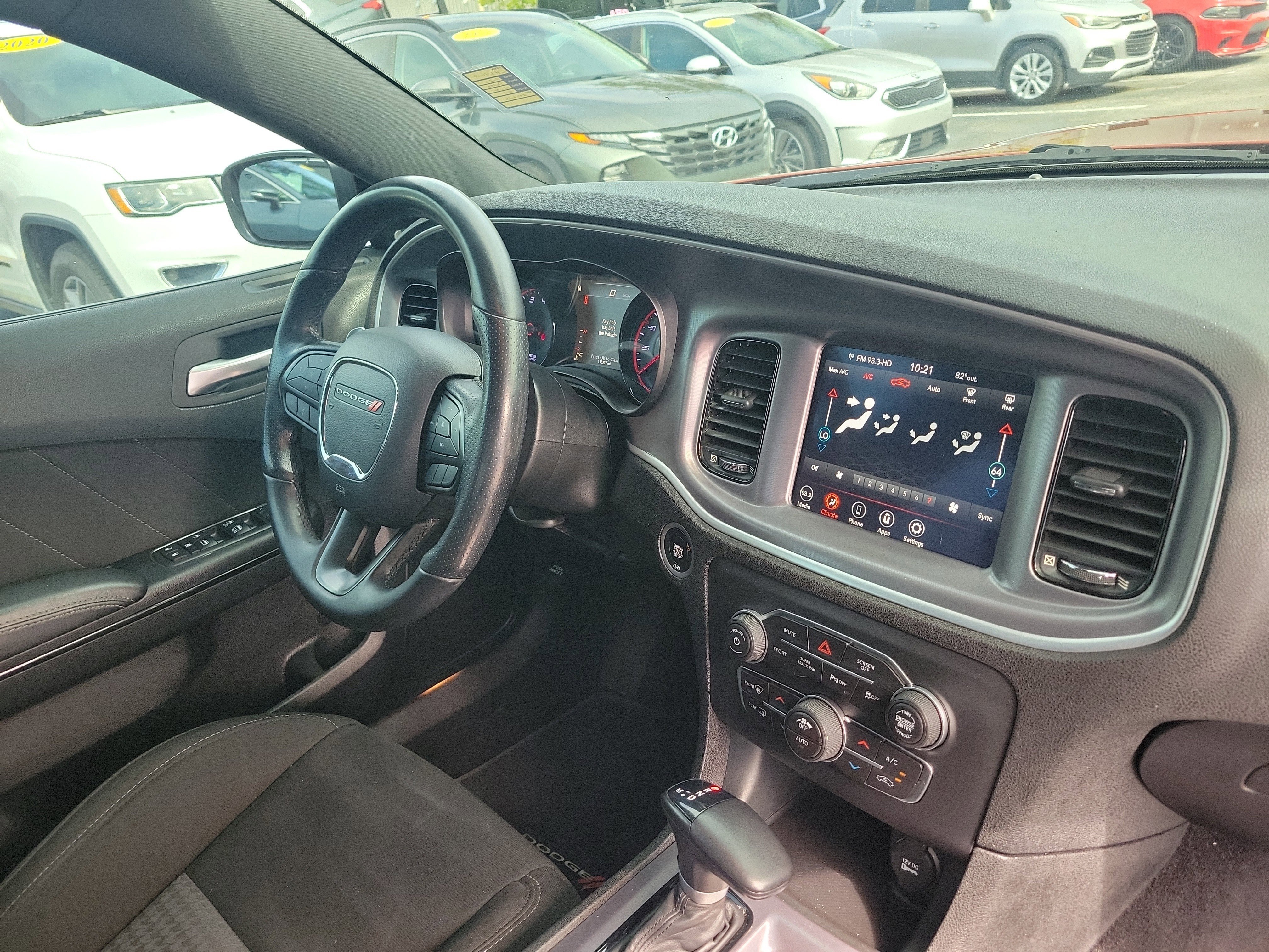 Used 2020 Dodge Charger GT w/ Blacktop Package RWD image 8