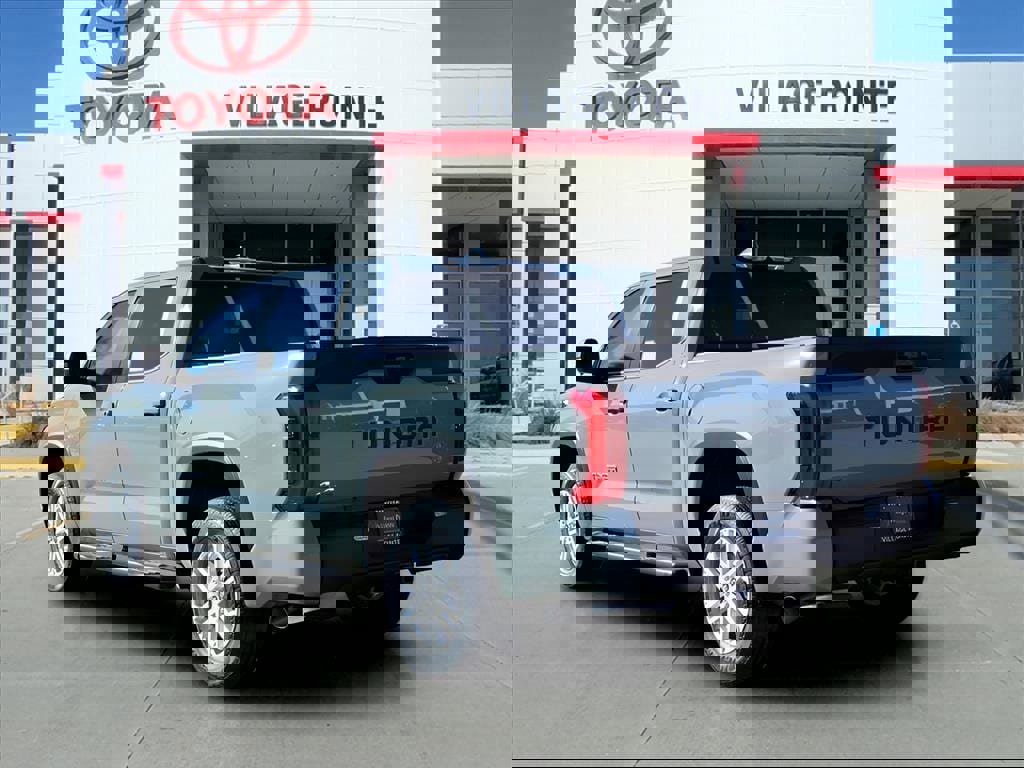 New 2026 Toyota Tundra SR5 image 3