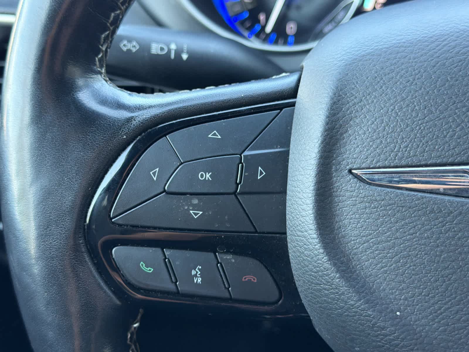 Used 2021 Chrysler Pacifica Touring-L w/ S Appearance Package FWD image 26