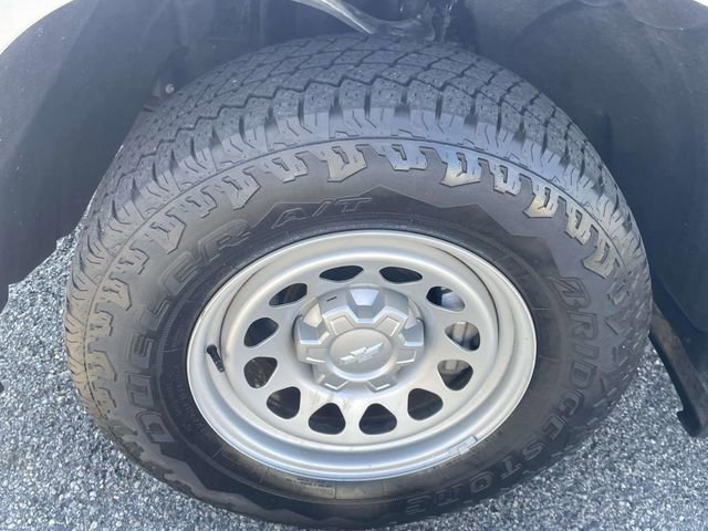 Used 2022 Chevrolet Silverado 1500 W/T w/ WT Value Package AWD/4WD image 11
