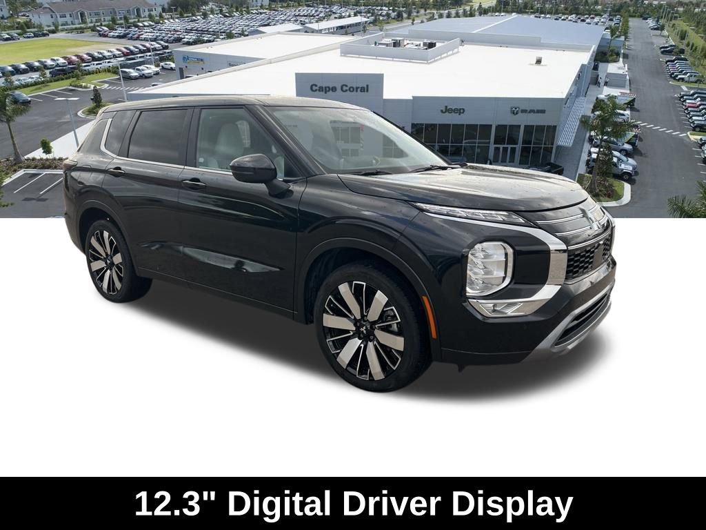 Used 2025 Mitsubishi Outlander SE image 7