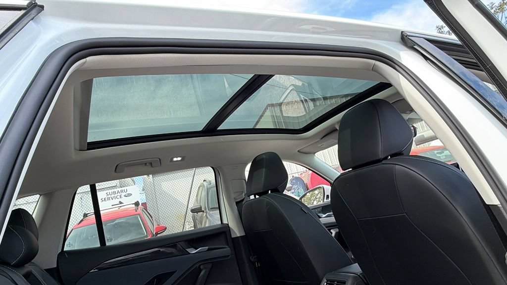 New 2026 Volkswagen Tiguan SE FWD image 10