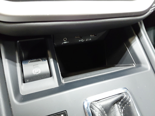 Used 2022 Subaru Outback AWD/4WD image 28