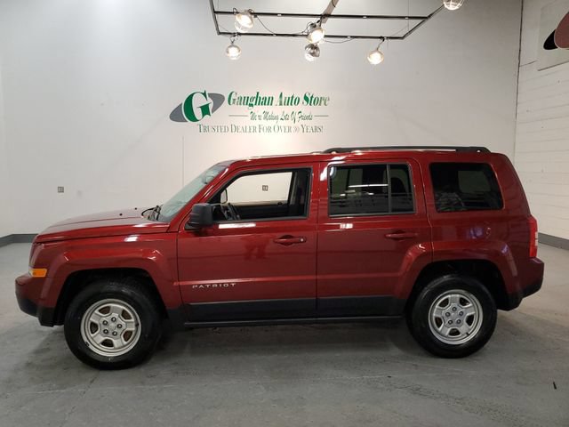 Used 2017 Jeep Patriot Sport w/ Power Value Group AWD/4WD image 3