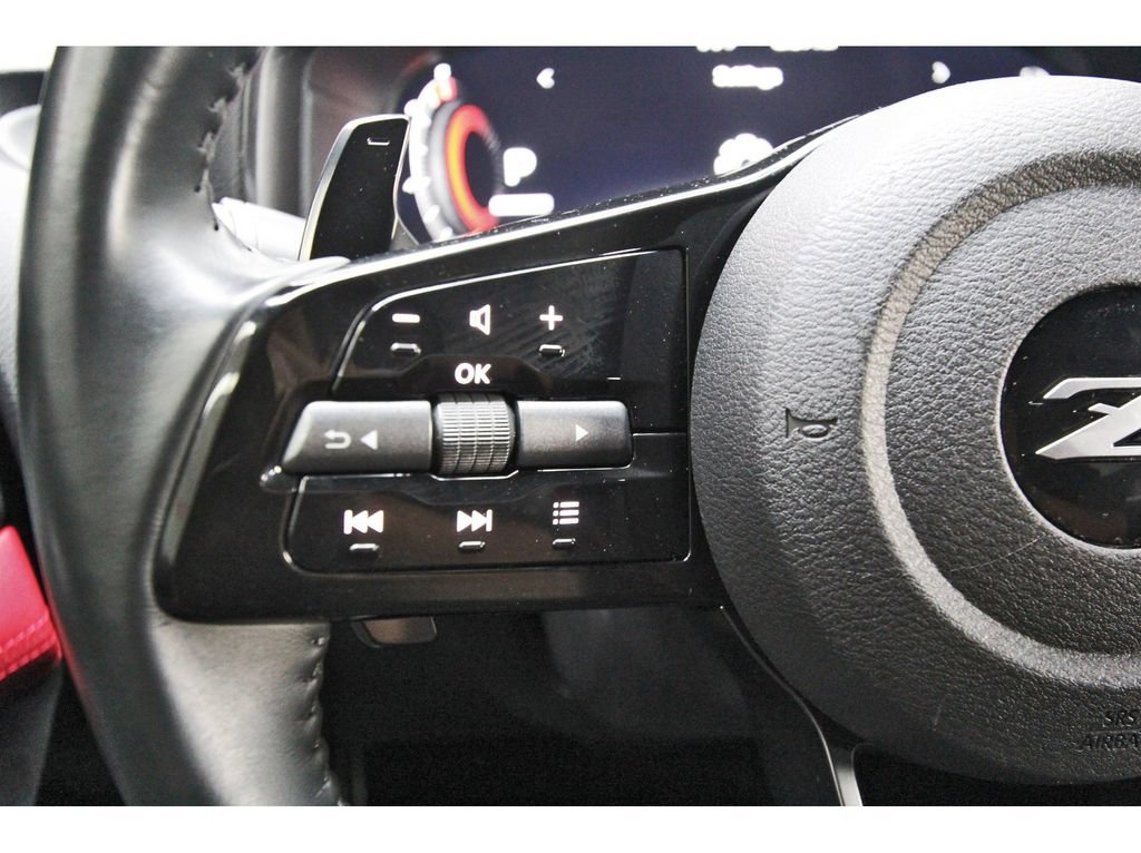 Used 2025 Nissan Z Performance w/ Floor Mat Package RWD image 16