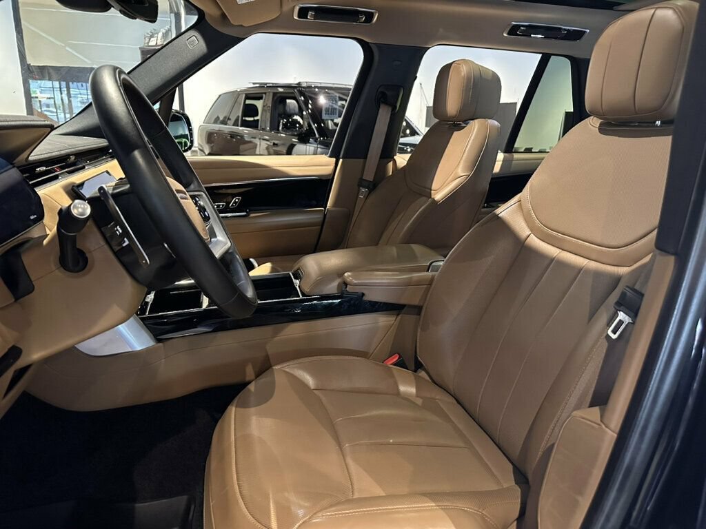 Used 2023 Land Rover Range Rover SE AWD/4WD image 15