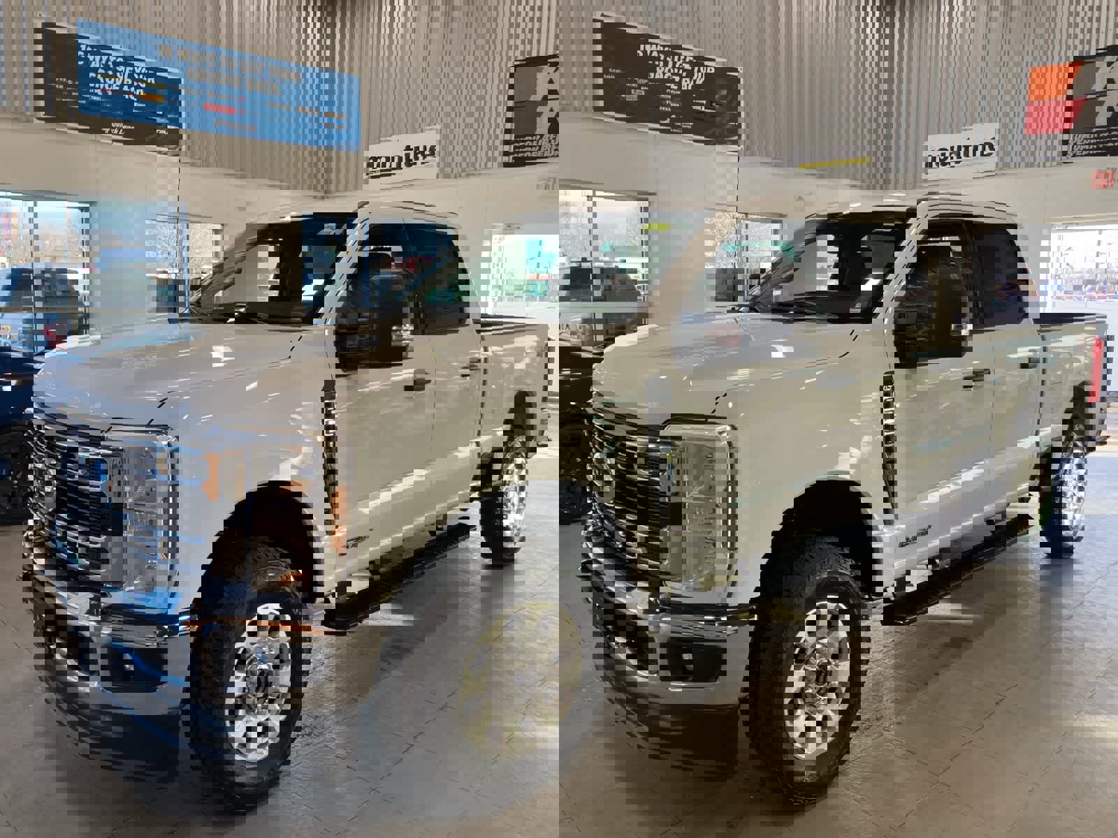 Used 2024 Ford F250 XLT image 1