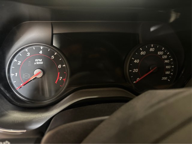 Used 2023 Chevrolet Camaro ZL1 RWD image 13