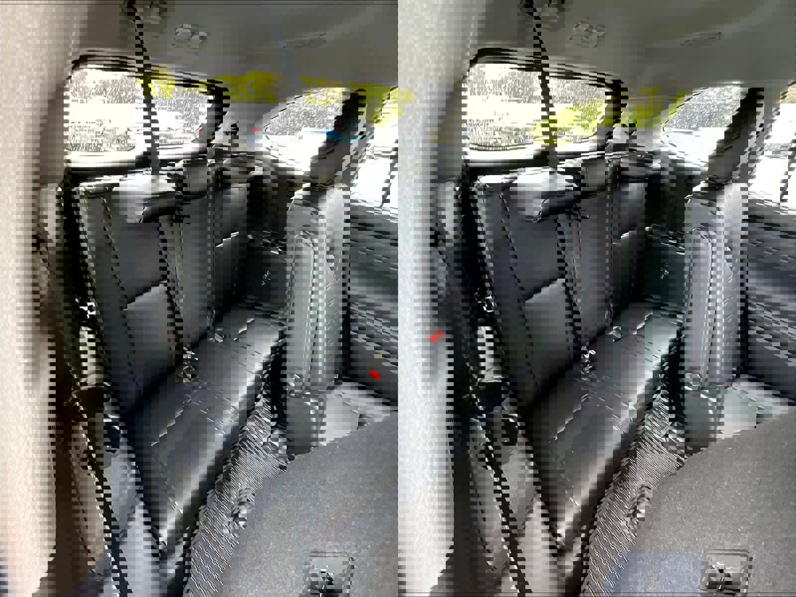 Used 2024 Toyota Highlander XLE image 17