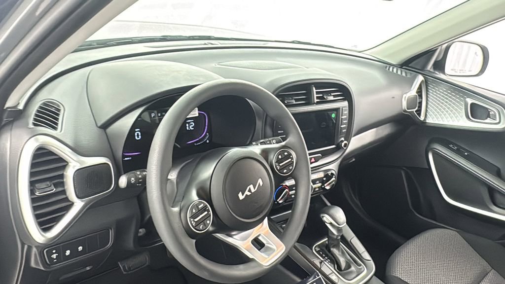 New 2025 Kia Soul LX image 34