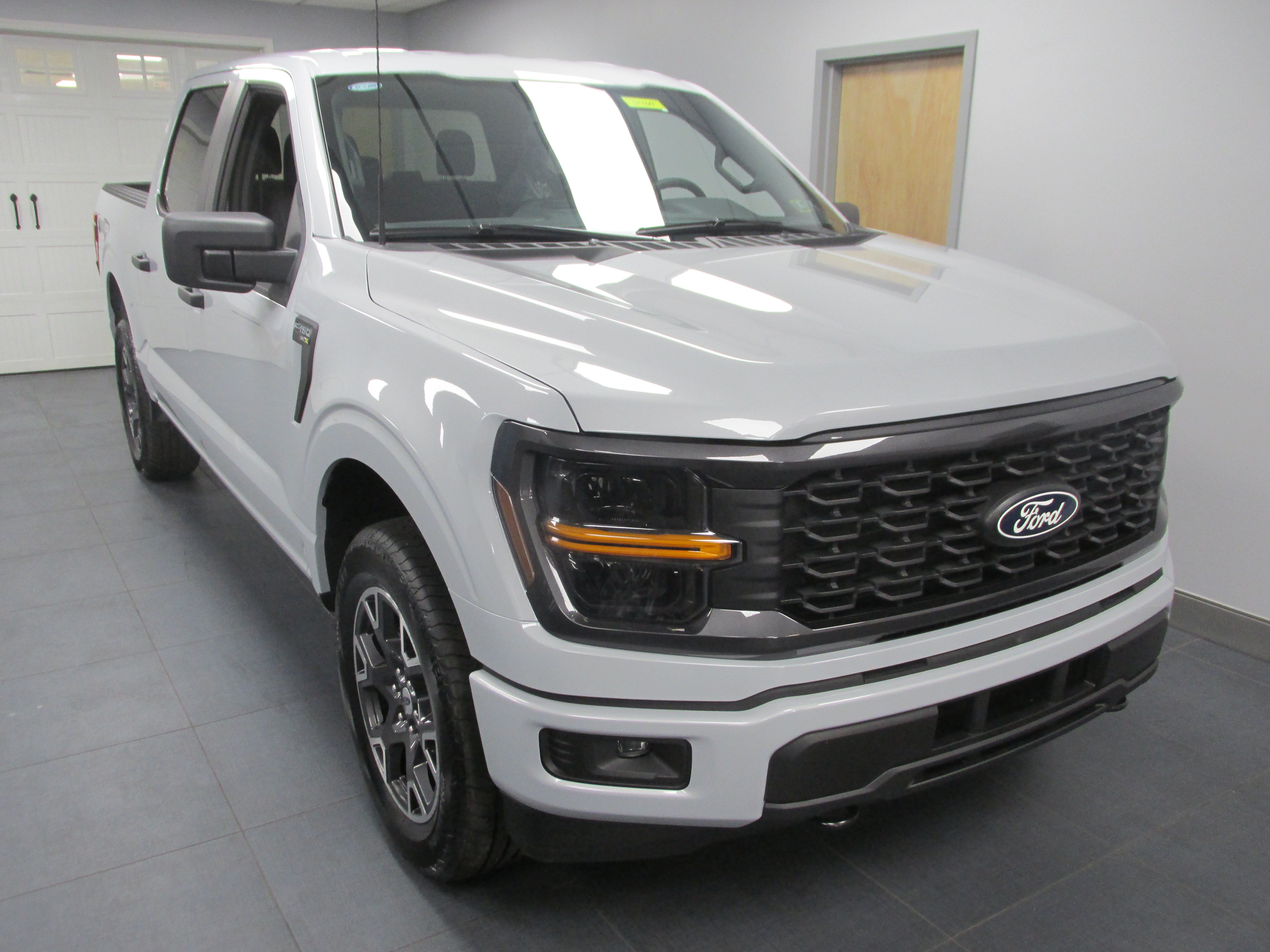 New 2025 Ford F150 STX w/ Equipment Group 200A AWD/4WD image 3