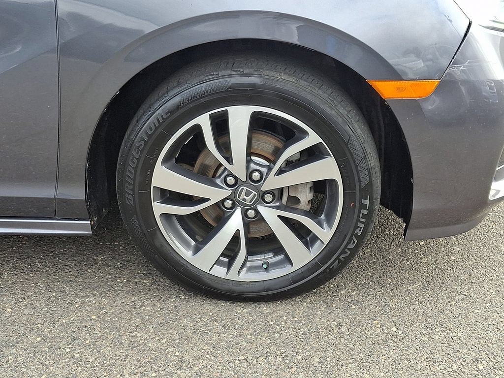Used 2024 Honda Odyssey Touring image 8