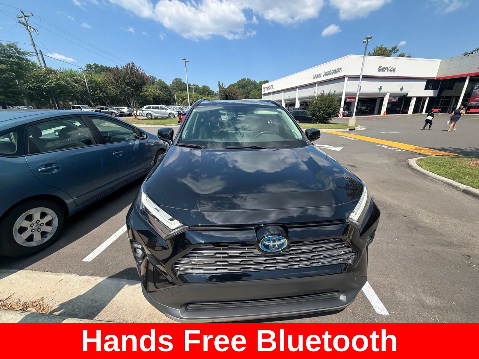 Used 2024 Toyota RAV4 Limited AWD/4WD image 7