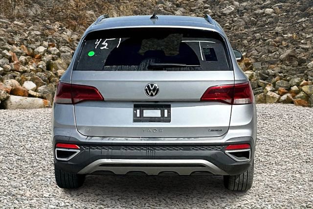 Used 2023 Volkswagen Taos SE image 4