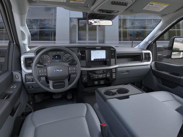 New 2026 Ford F550 2WD Regular Cab Super Duty image 10