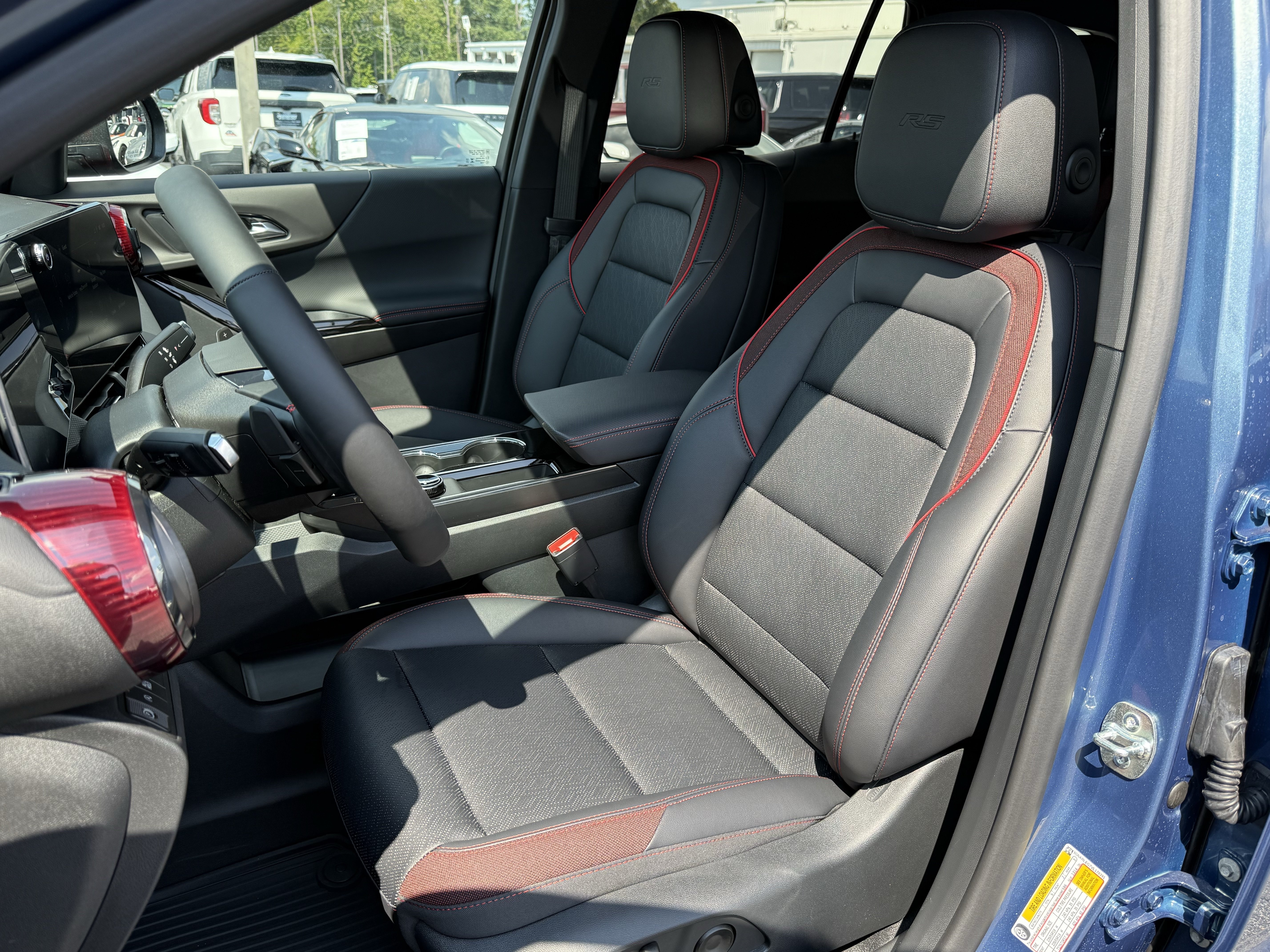 New 2027 Chevrolet Equinox RS w/ Safety and Technology Package FWD image 16