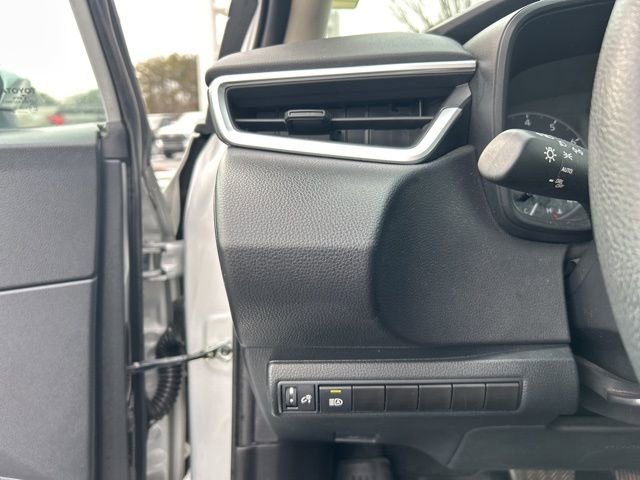 Used 2024 Toyota Corolla LE image 24