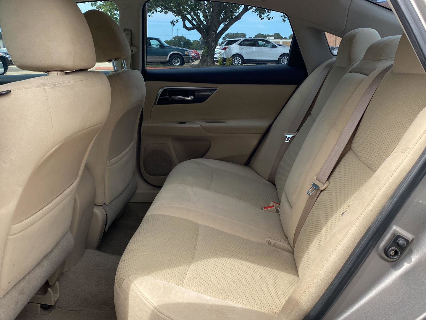 Used 2014 Nissan Altima 2.5 S FWD image 25