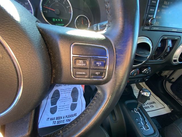 Used 2017 Jeep Wrangler Unlimited Rubicon w/ Cold Weather Group image 20