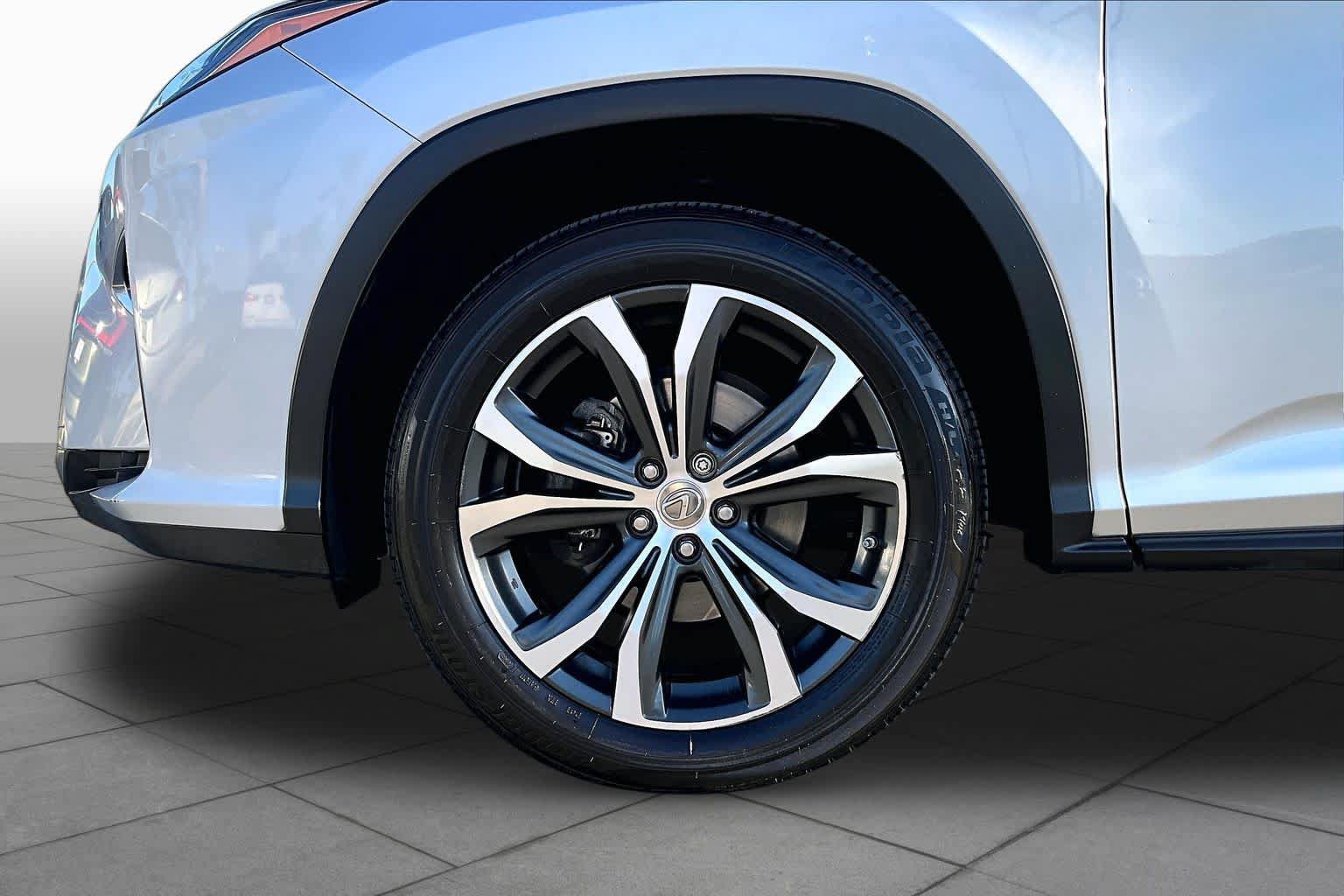 Used 2017 Lexus RX 350 FWD w/ Premium Package image 10