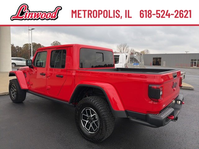 Used 2024 Jeep Gladiator Rubicon image 4