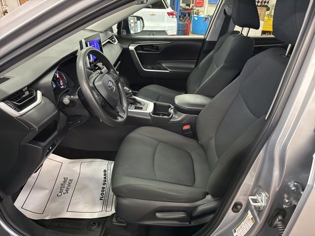 Used 2023 Toyota RAV4 LE image 11