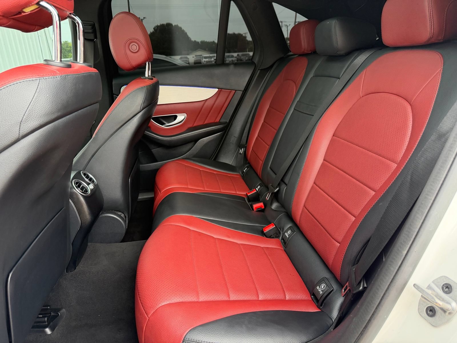 Used 2022 Mercedes-Benz GLC 300 4MATIC w/ AMG Line image 24