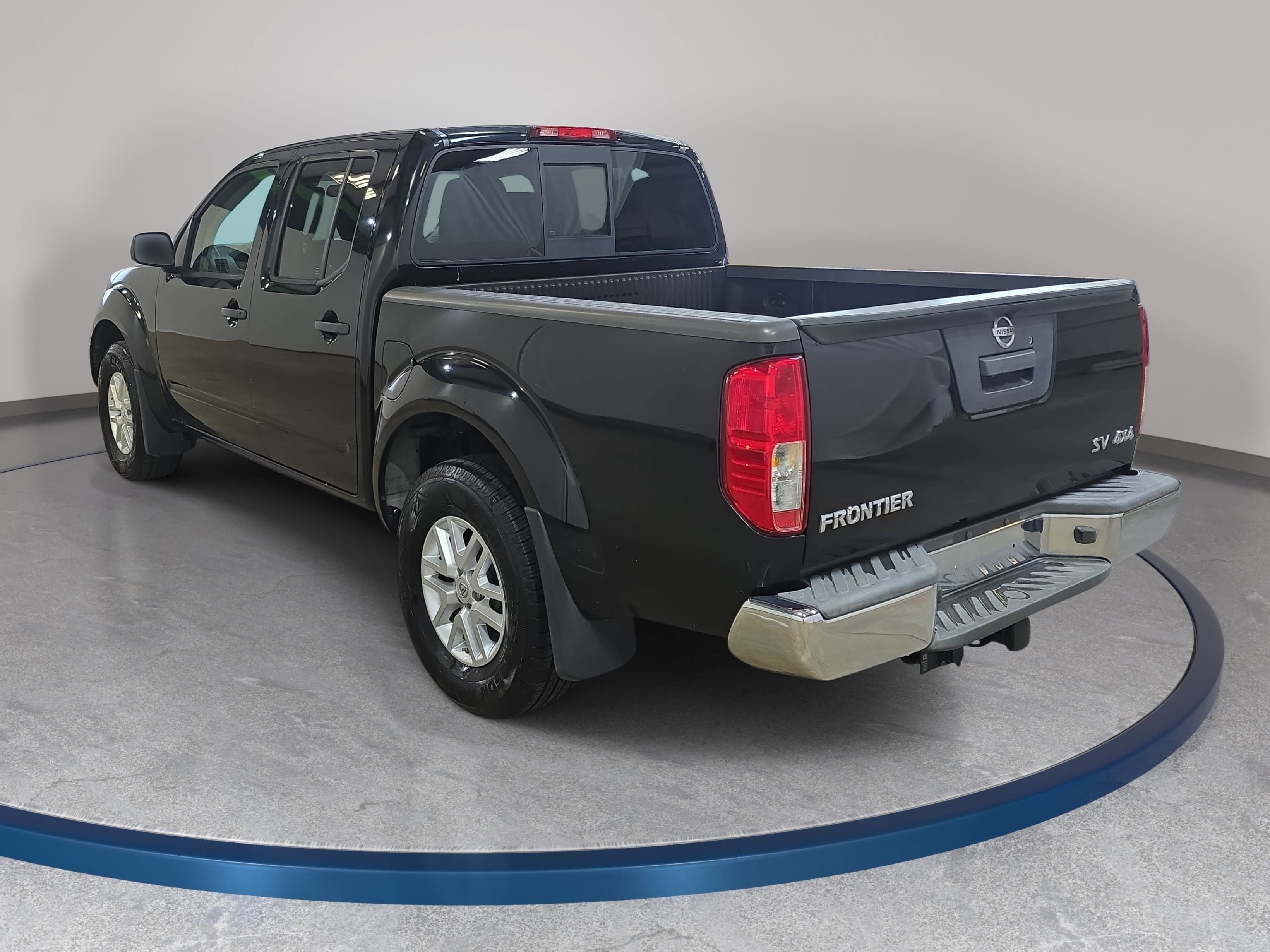 Used 2018 Nissan Frontier SV AWD/4WD image 8