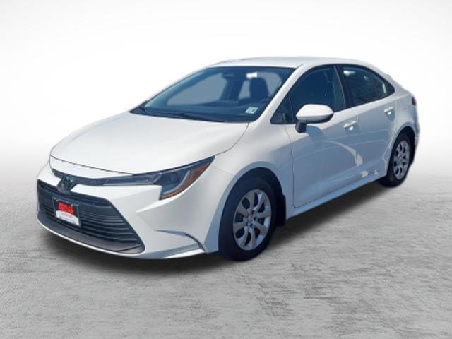 Certified 2025 Toyota Corolla LE image 31
