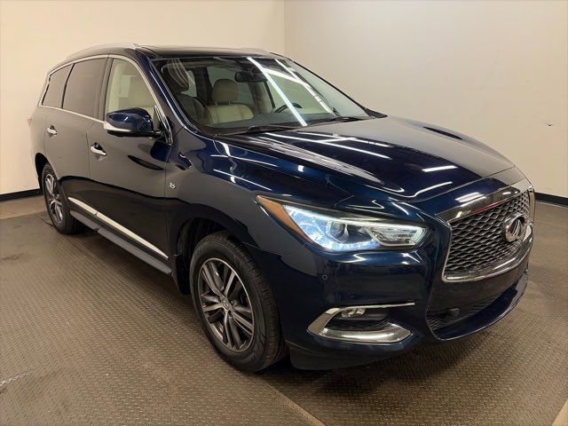 Used 2017 INFINITI QX60 AWD w/ Premium Plus Package image 1