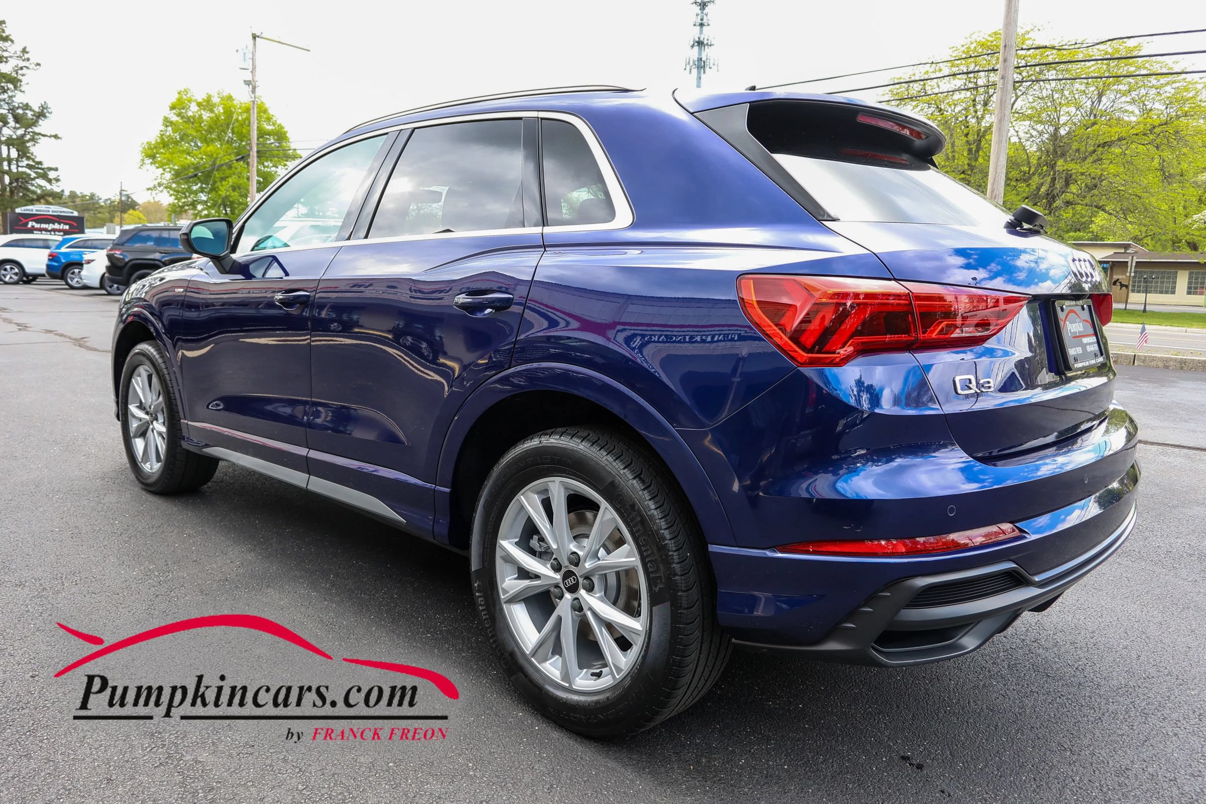Used 2022 Audi Q3 2.0T Premium Plus w/ Premium Plus Package AWD/4WD image 4