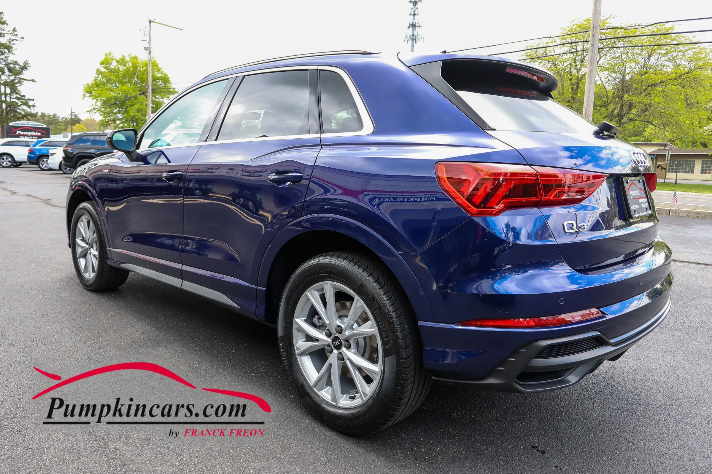 Used 2022 Audi Q3 2.0T Premium Plus w/ Premium Plus Package AWD/4WD image 4