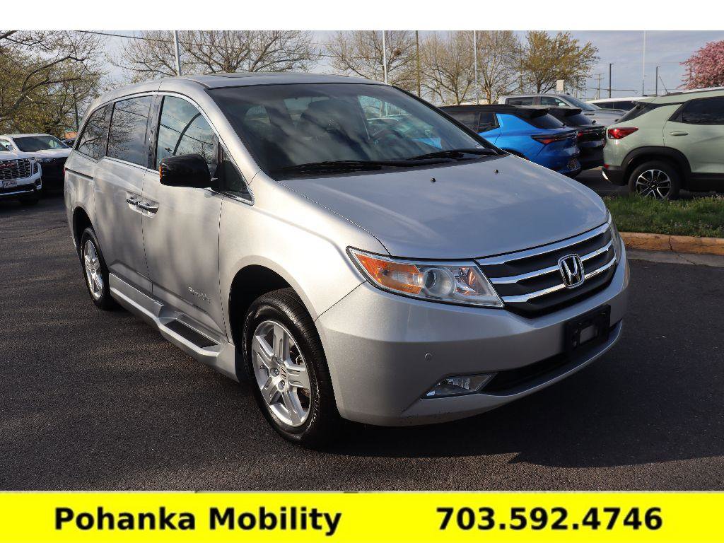 Used 2012 Honda Odyssey Touring image 1