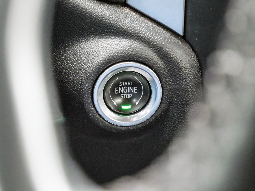 Used 2022 Chevrolet Silverado 2500 LTZ image 28