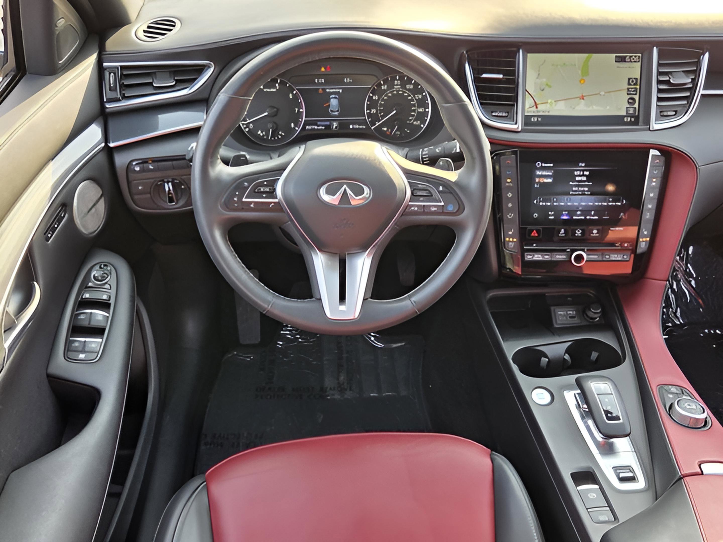Used 2023 INFINITI QX50 Sport FWD image 11