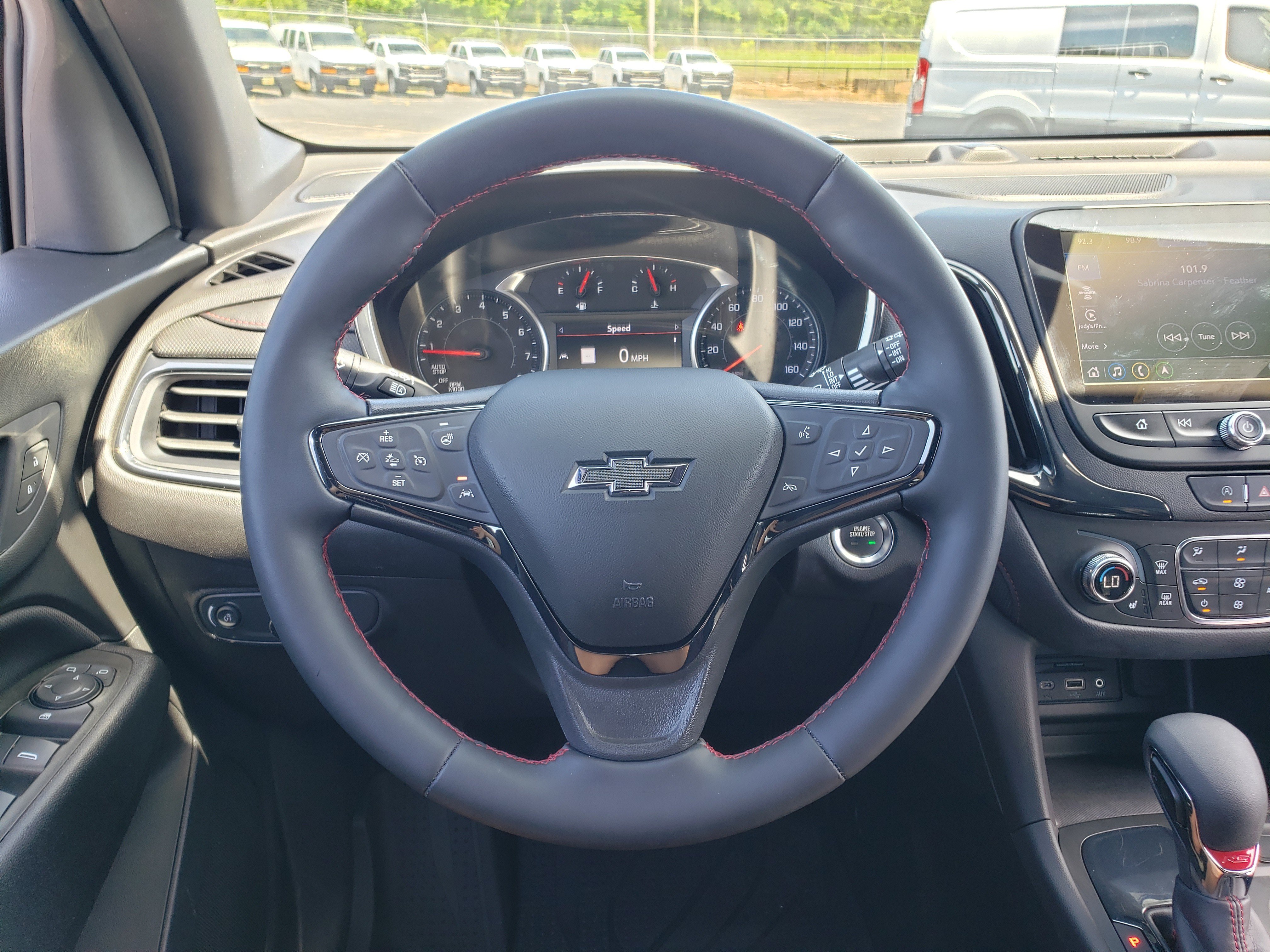 Used 2023 Chevrolet Equinox RS w/ RS Leather Package FWD image 15