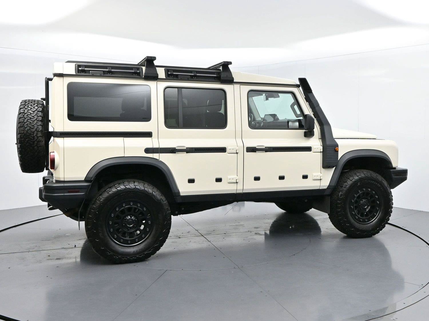 Used 2024 INEOS Grenadier Station Wagon AWD/4WD image 8